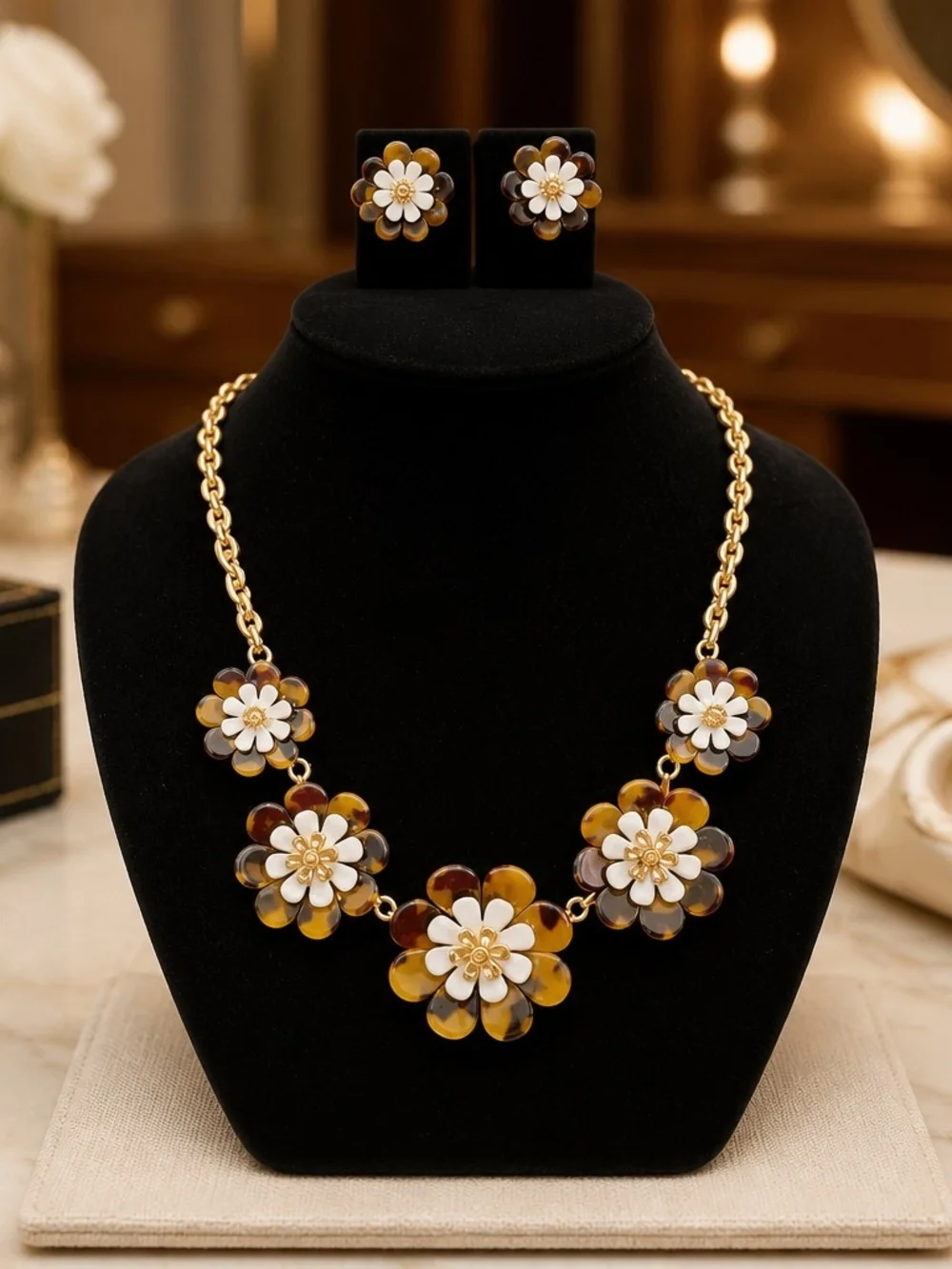 Talbots statement floral